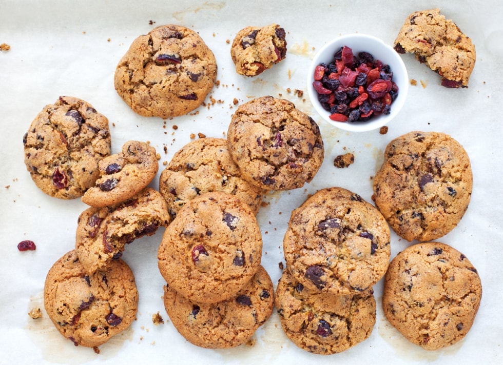 Cookies con cioccolato di Modica e frutti rossi ricetta