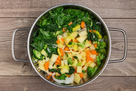 Preparazione Minestrone surgelato - Fase 1 Preparazione Minestrone surgelato - Fase 1