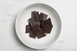 Preparazione Mousse al cioccolato senza uova - Fase 1