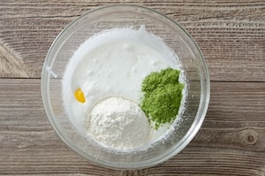 Preparazione Pancake al tè Matcha - Fase 1