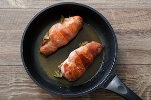 Preparazione Petto di pollo in padella - Fase 2