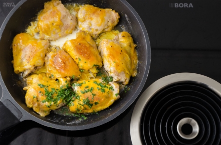 Preparazione Pollo allo zafferano - Fase 2 Preparazione Pollo allo zafferano - Fase 2