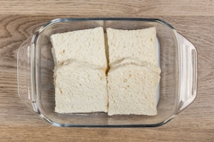 Preparazione Rotolo di pollo con mortadella, pistacchi e uvetta - Fase 1