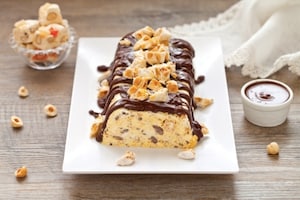 Preparazione Semifreddo al torroncino - Fase 4