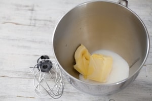 Preparazione Torta al cioccolato e frutti di bosco - Fase 1