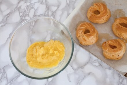 Preparazione Zeppole di San Giuseppe al forno - Fase 4