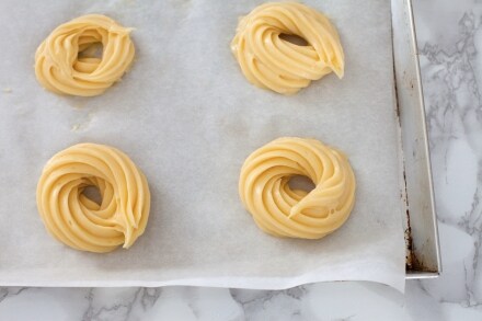 Preparazione Zeppole di San Giuseppe al forno - Fase 3