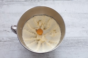 Preparazione Biscotti al caramello salato - Fase 1
