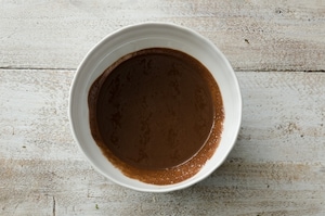 Preparazione Biscotti di pasta frolla con crema di nocciole e pistacchi - Fase 3