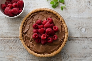 Preparazione Crostata con mascarpone, Nutella e lamponi - Fase 3
