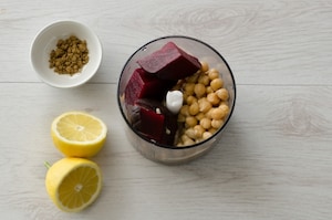 Preparazione Hummus di barbabietole - Fase 2