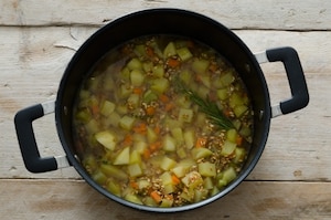 Preparazione Minestra di farro e patate - Fase 3
