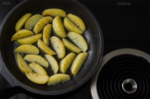 Preparazione Patate croccanti in padella - Fase 3