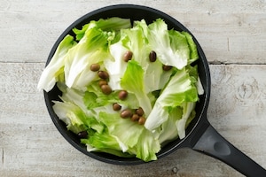 Preparazione Scarola in padella - Fase 2