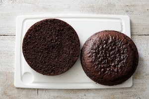 Preparazione Torta al cioccolato con crema al mascarpone e frutti di bosco  - Fase 4