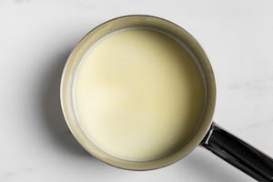 Preparazione Torta invisibile di mele - Fase 1