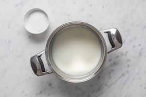 Preparazione Torta soffice con crema al latte - Fase 2