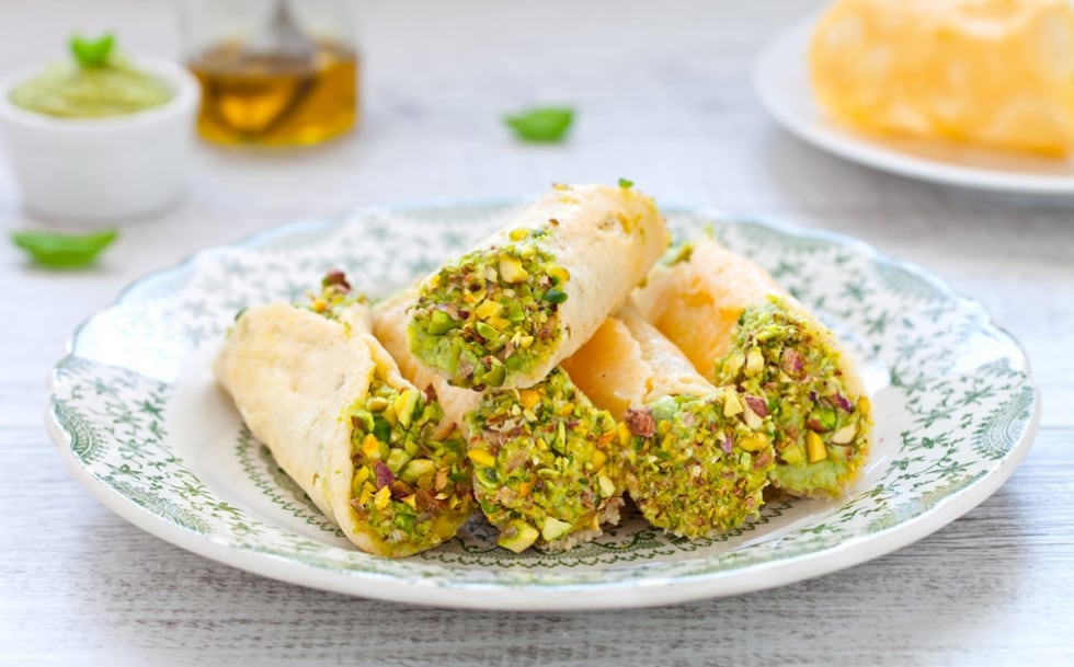 Cannoli salati alla crema di piselli ricetta