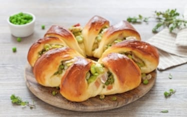 Corona salata fave, piselli e pancetta