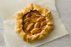 Preparazione Galette rustica con mele e salsa al caramello - Fase 5