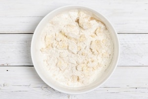 Preparazione Sbriciolata ai frutti di bosco - Fase 1