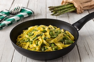 Preparazione Tagliatelle con gli asparagi - Fase 2