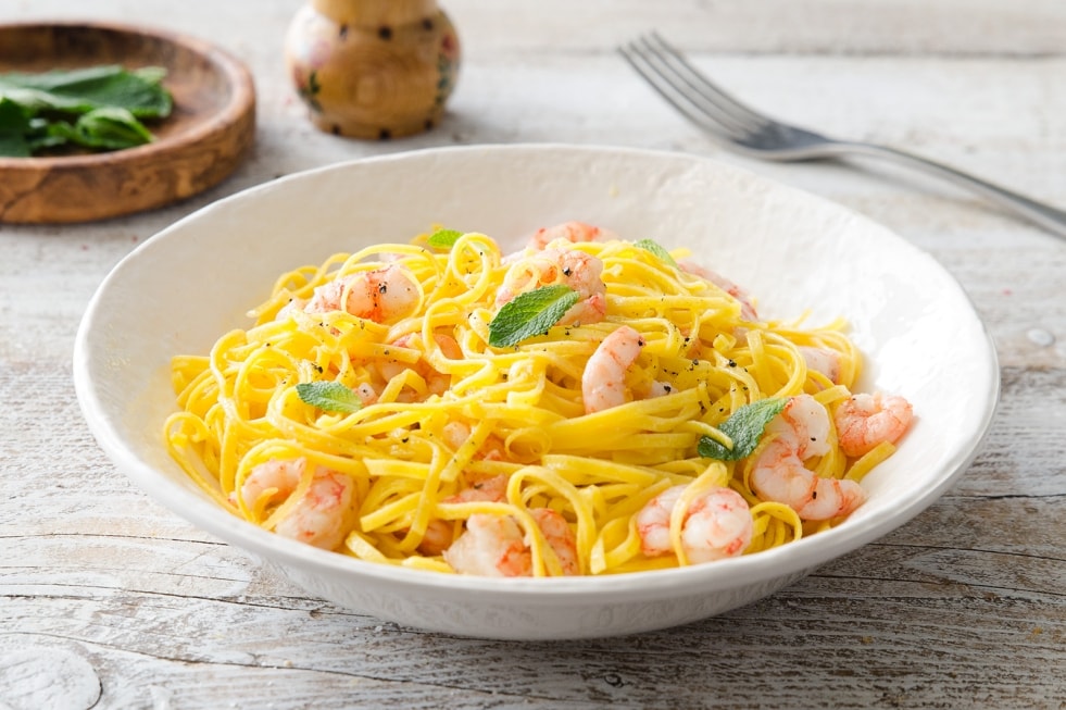 Tagliolini al limone e gamberi  ricetta