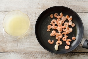 Preparazione Tagliolini al limone e gamberi  - Fase 2