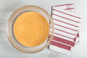 Preparazione Torta di carote, noci pecan e crema al formaggio - Fase 2