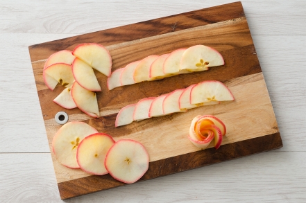 Preparazione Torta di mele con roselline - Fase 1 Preparazione Torta di mele con roselline - Fase 1