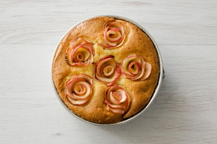 Preparazione Torta di mele con roselline - Fase 5 Preparazione Torta di mele con roselline - Fase 5