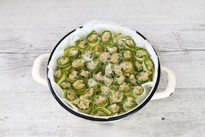 Preparazione Zucchine ripiene di tonno - Fase 3