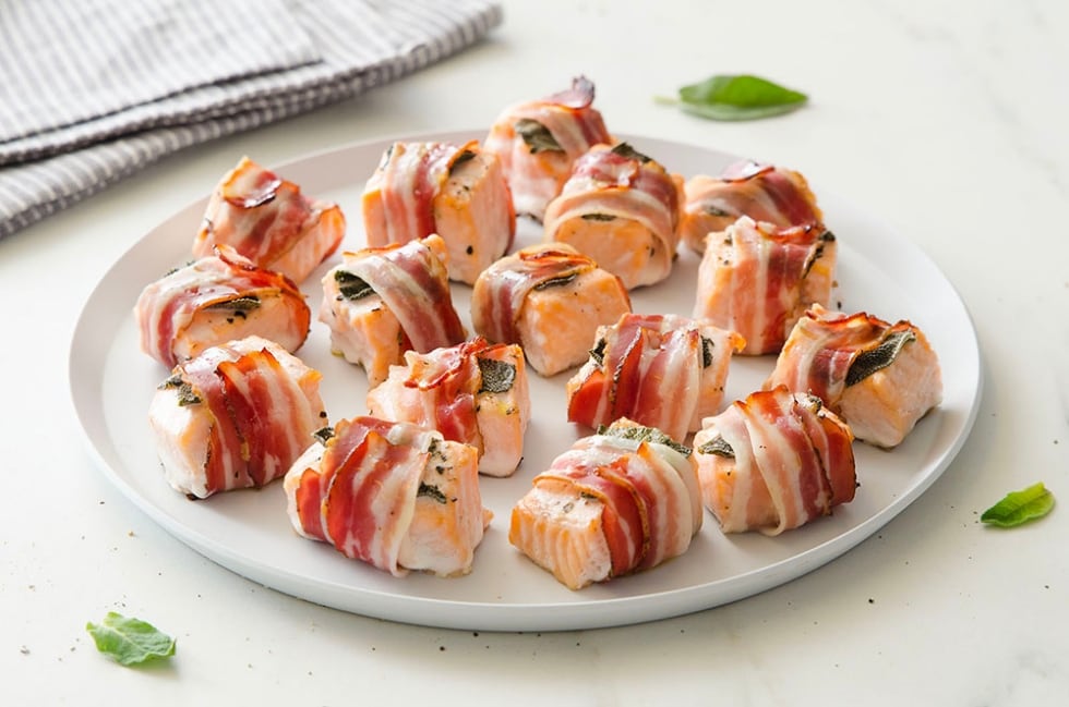 Bocconcini di salmone e bacon ricetta