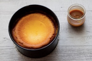 Preparazione Cheesecake al caramello salato  - Fase 5