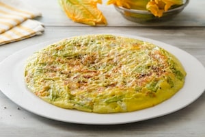 Preparazione Frittata ai fiori di zucca - Fase 3
