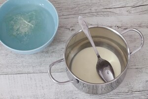 Preparazione Mini cheesecake marmorizzate alle fragole - Fase 3