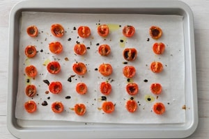 Preparazione Petti di pollo con pomodorini confit - Fase 2