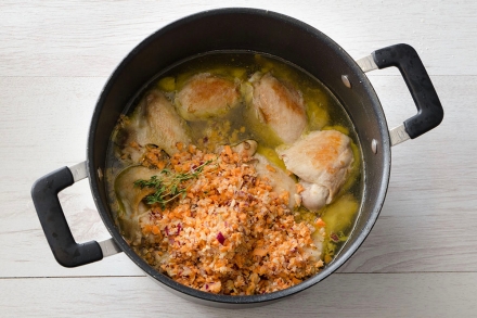 Preparazione Pollo ai pinoli - Fase 2 Preparazione Pollo ai pinoli - Fase 2