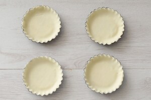 Preparazione Tartellette alle prugne e formaggio - Fase 1