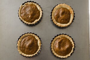 Preparazione Tartellette alle prugne e formaggio - Fase 4