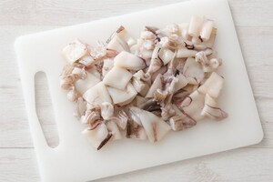 Preparazione Zuppa di fave e calamaretti - Fase 1