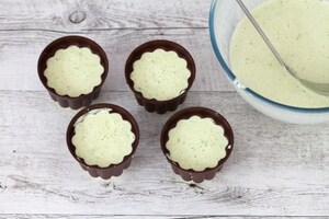 Preparazione Budini di formaggio fresco e asparagi  - Fase 3