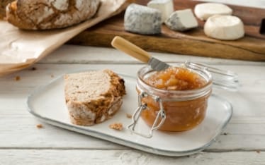 Chutney di mela e zenzero 