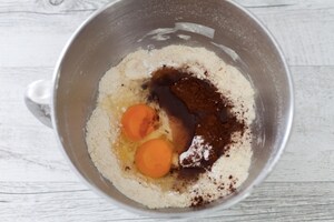 Preparazione Crostata al cioccolato e ciliegie - Fase 1