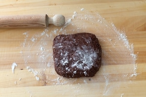 Preparazione Crostata al cioccolato e ciliegie - Fase 1