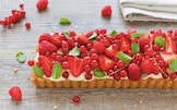 Crostata con savoiardi e frutti rossi