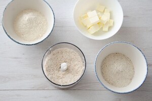 Preparazione Crostata rustica di mirtilli - Fase 1