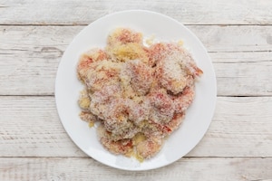 Preparazione Gamberi fritti al cocco con salsa all'arancia  - Fase 2