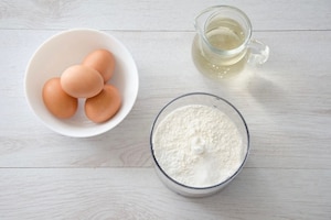 Preparazione Plumcake salati con prosciutto e olive - Fase 2