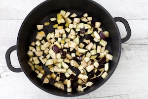Preparazione Polpette di quinoa e melanzane - Fase 1
